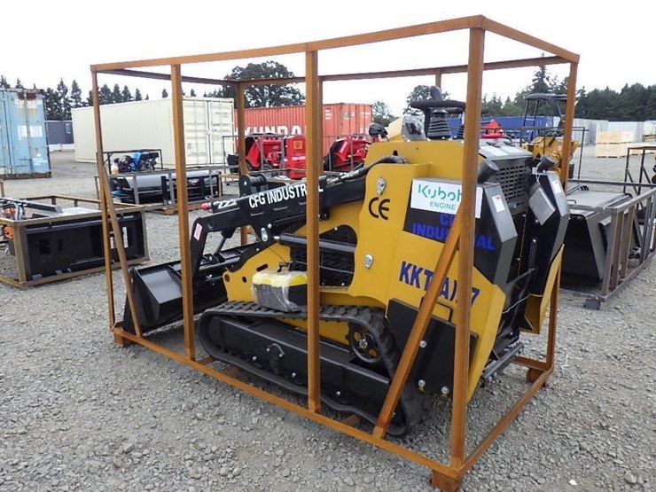 2025-cfg-kkta27-skid-steer-tracked-loader-image-2