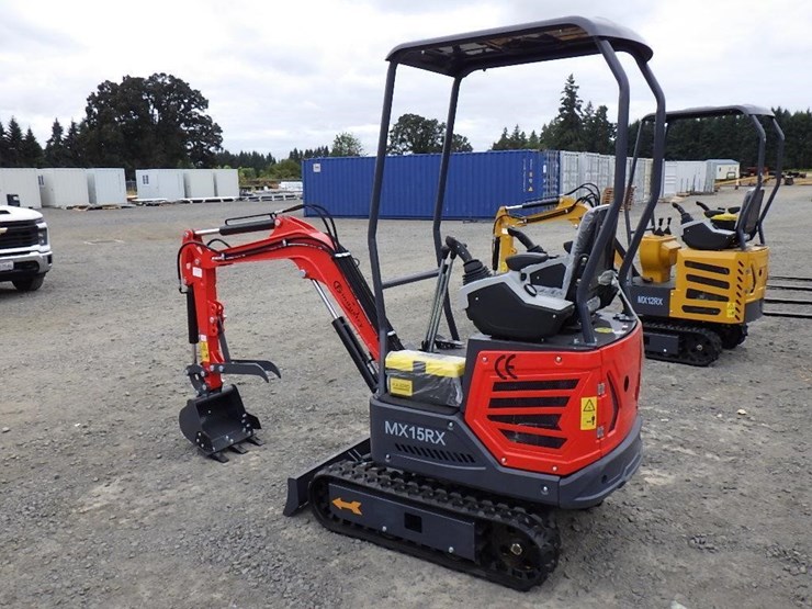 2025-cfg-mx15rx-hydraulic-excavator-image-2