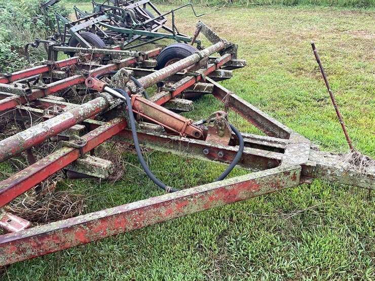 #7453-•-international-harvester-pull-behind-rake-and-cultivator-image-9