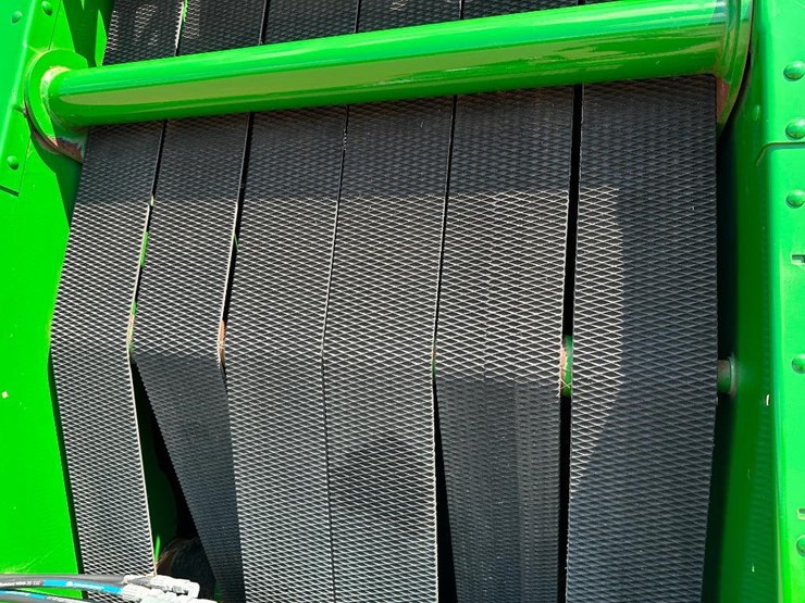 2022-john-deere-450e-image-25