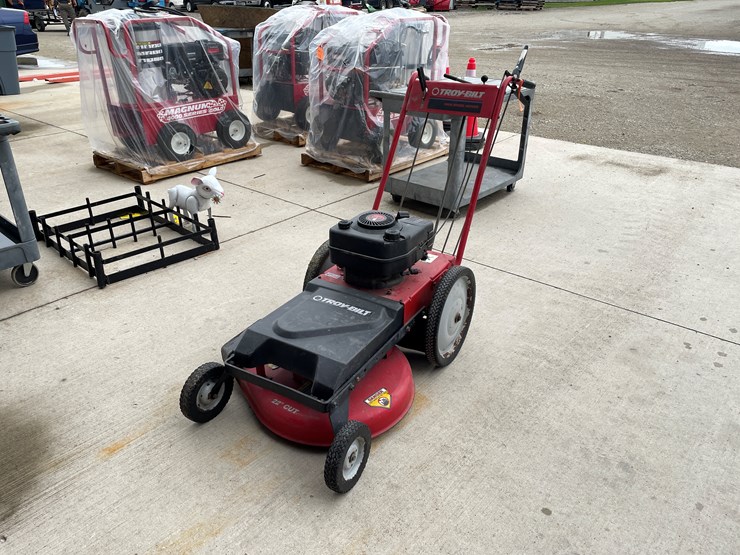#6401-•-troy-bilt-high-wheel-mower-image-1