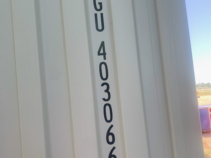 #1055-•-40'-containers-image-4