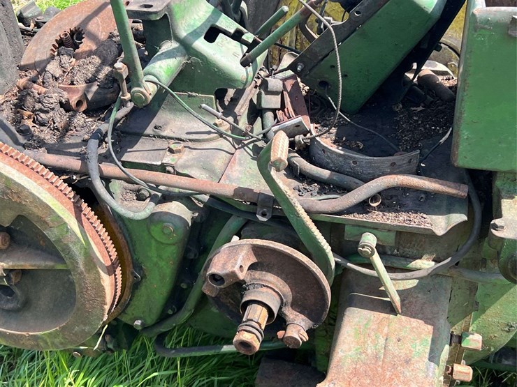john-deere-70-image-36