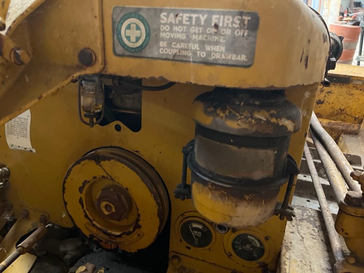 caterpillar-d2-image-48