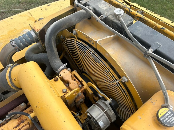 2000-deere-330-lc-image-50