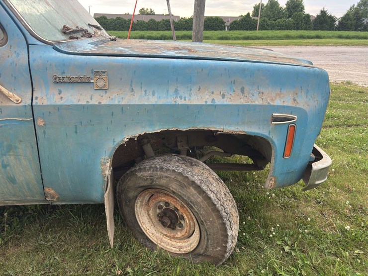 chevrolet-scottsdale-3/4-ton-4wd-image-9
