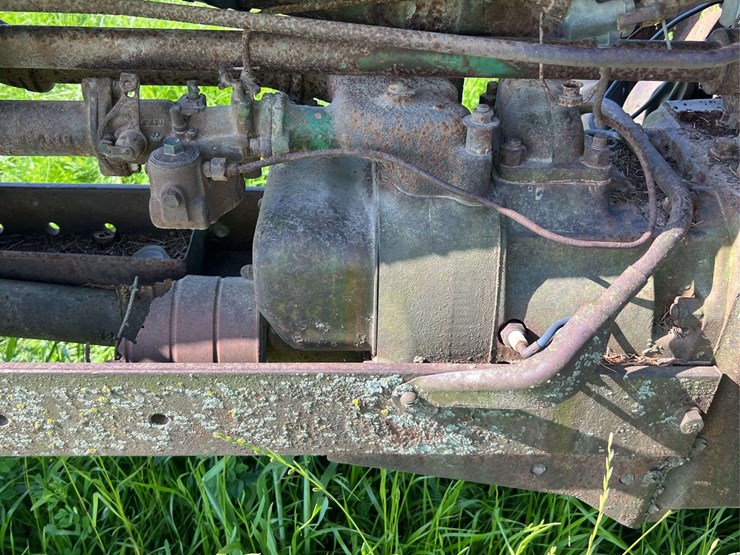 john-deere-model-b-image-47