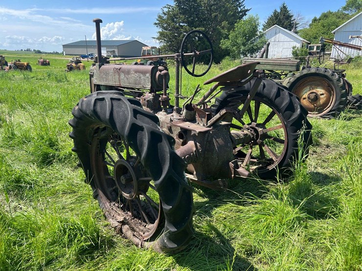 john-deere-model-a-image-3