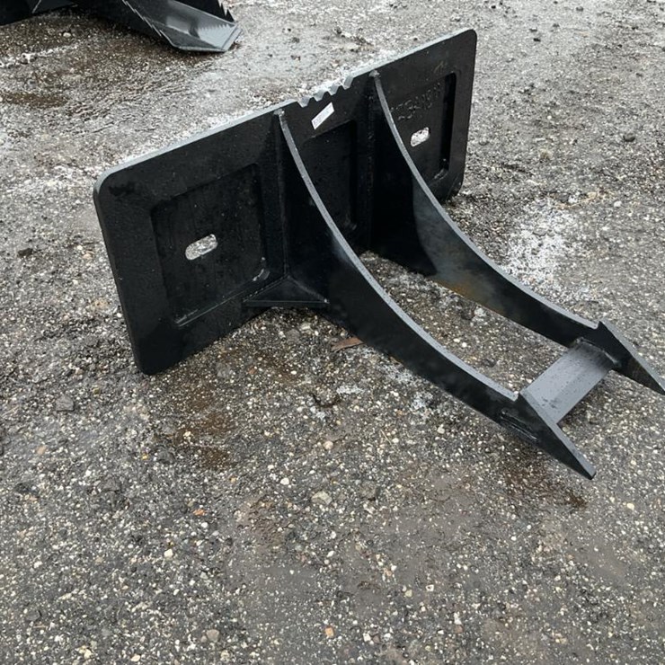 #1418 • Skid Steer Rock Digger