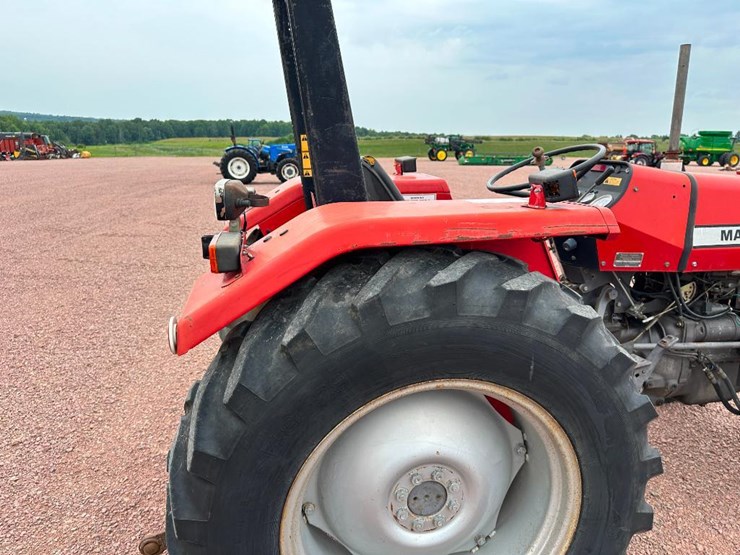 massey-ferguson-231-image-18