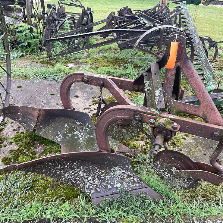 #7492 • Antique Plow