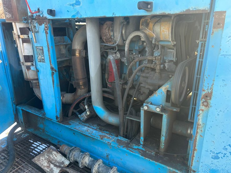 2005-terex-pegson-1412-trakpactor-image-52