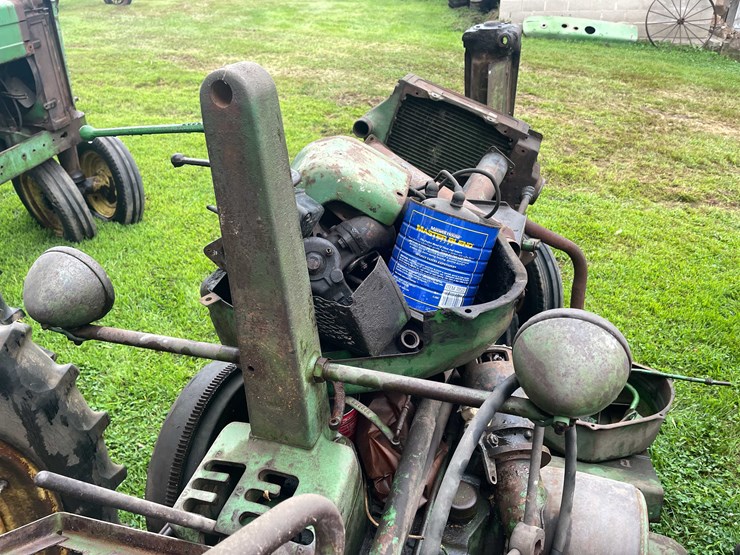 #6674-•-john-deere-parts-tractor-image-20