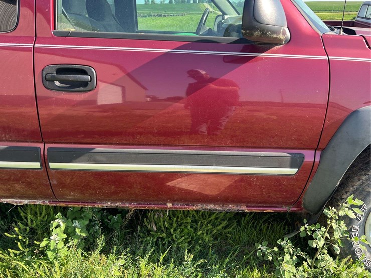 extended-cab-chevy-image-24