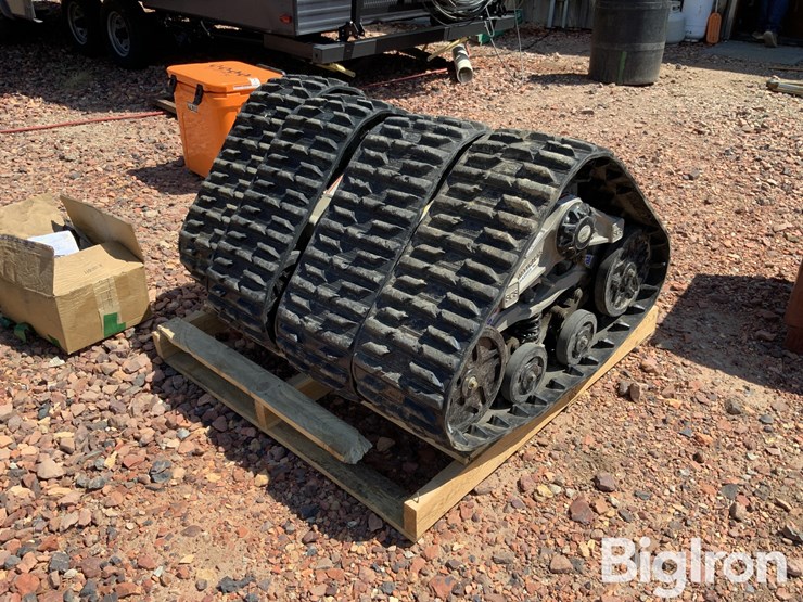 matttracks-lite-foot-xt-ur-atv-track-conversion-tracks-image-1