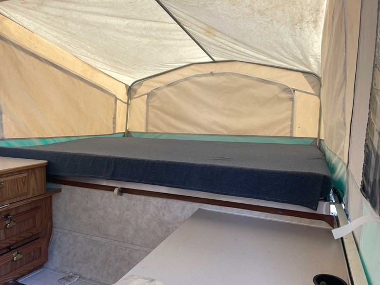 #1357-•-1999-camplite-pop-up-camper-(no-title)-(of)-image-16