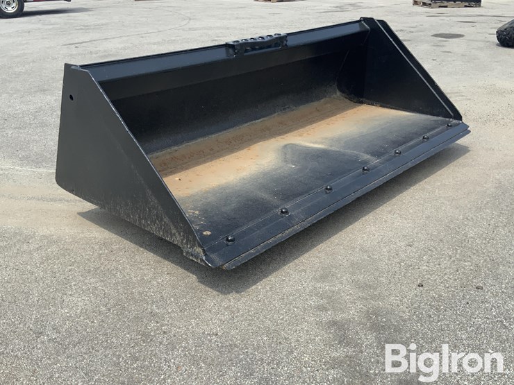 84"-low-profile-general-purpose-skid-steer-bucket-image-3