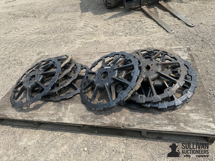 amity-864-sma69580-beet-harvester-wheels-for-amity-lifter-(bid-per-unit)-image-6