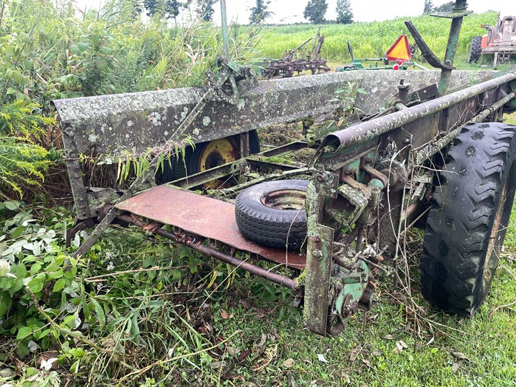 #7467-•-john-deere-trailer-frame-image-6