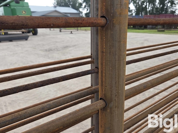 24'-free-standing-panels-(bid-per-unit)-image-10
