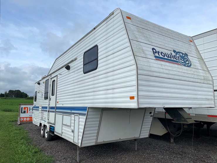 #6294-•-1995-prowler-5th-wheel-travel-trailer-(has-wi-title)-image-3