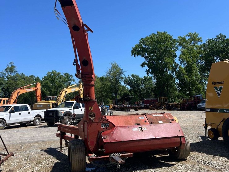 new-holland-900-image-3