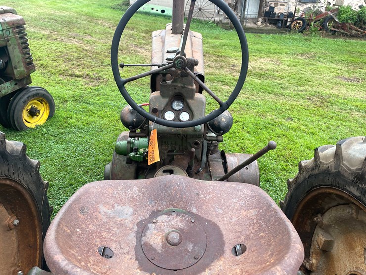 #6672-•-1942-john-deere-tractor-image-14