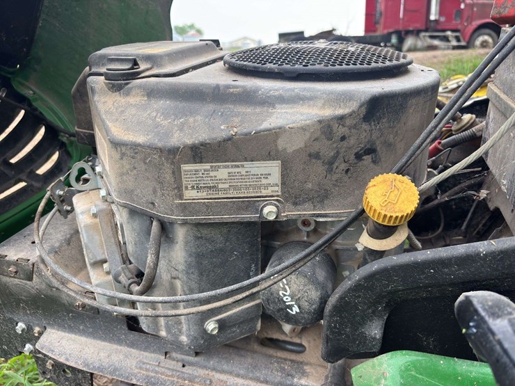 john-deere-x300-image-30