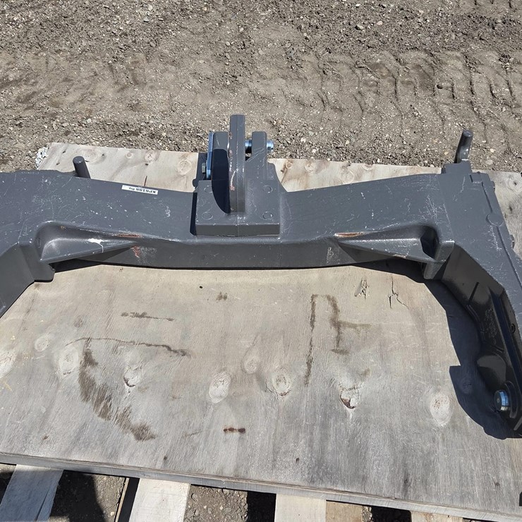 Unused Massey Ferguson Cat. 3 Quick Hitch