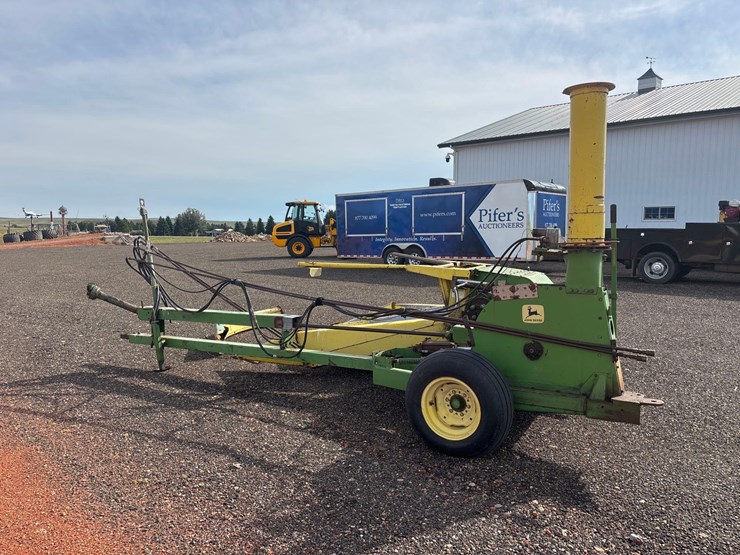 1979-john-deere-3800-image-7