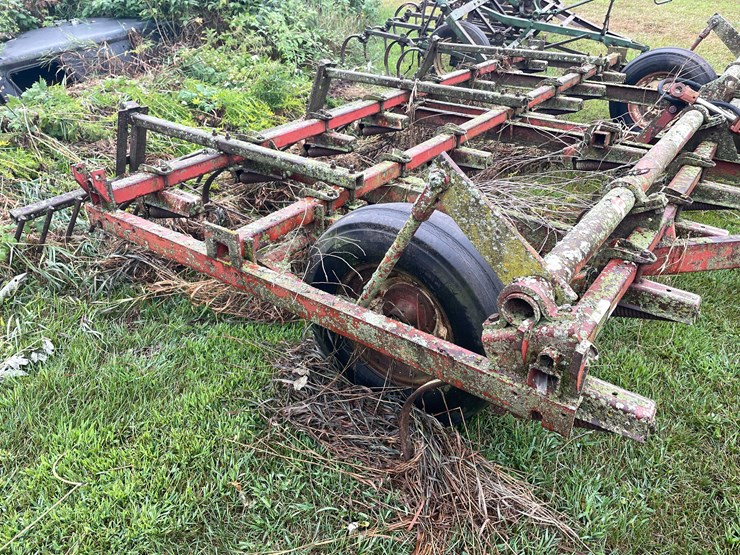 #7453-•-international-harvester-pull-behind-rake-and-cultivator-image-6
