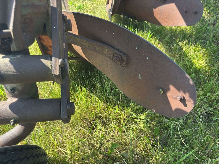 ji-case-pull-type-plow-image-17