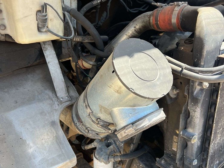 2000-freightliner-s/a-box-truck-image-40