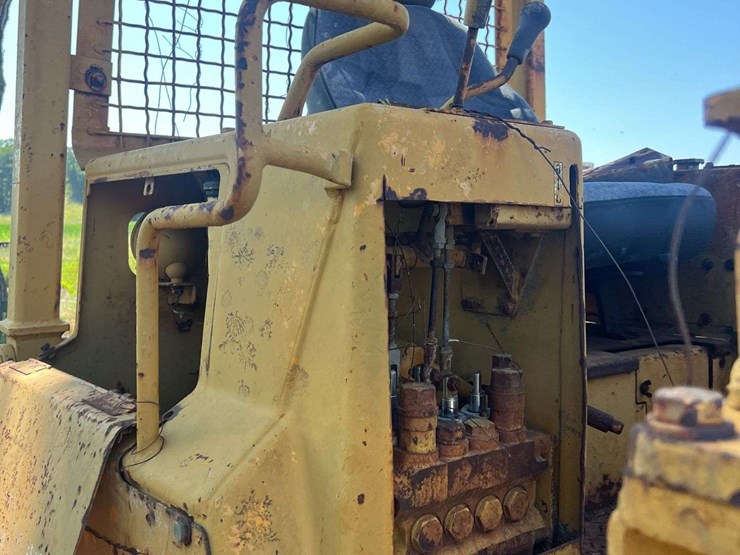 komatsu-d31p-17-image-19