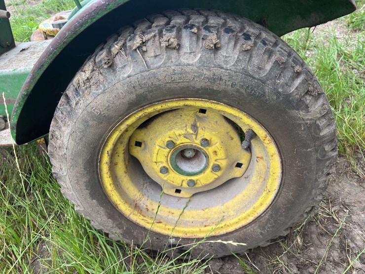 john-deere-110-image-67