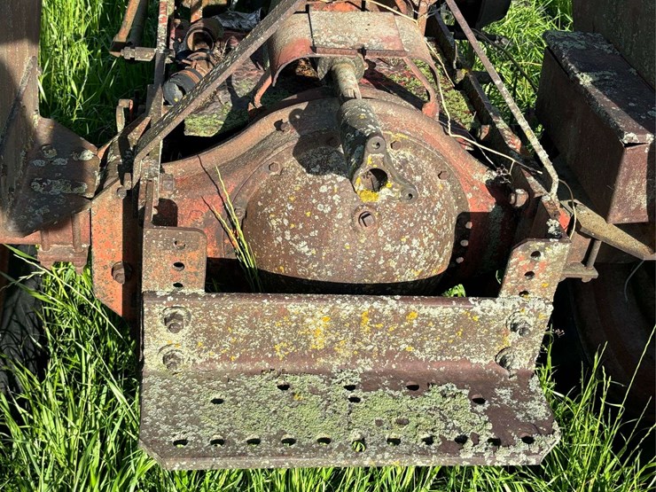 co-op-tractor-image-65