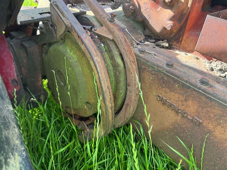 mccormick-deering-super-wd-9-image-35