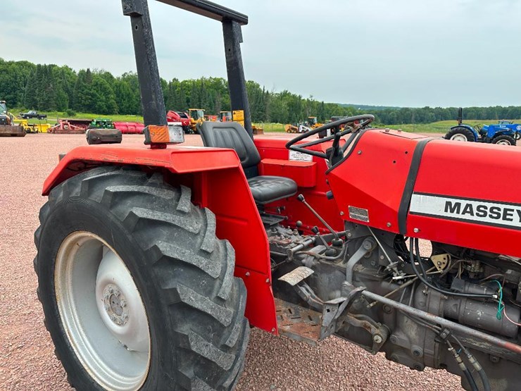 massey-ferguson-231-image-19