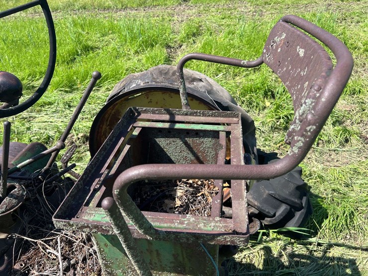 john-deere-model-a-image-40