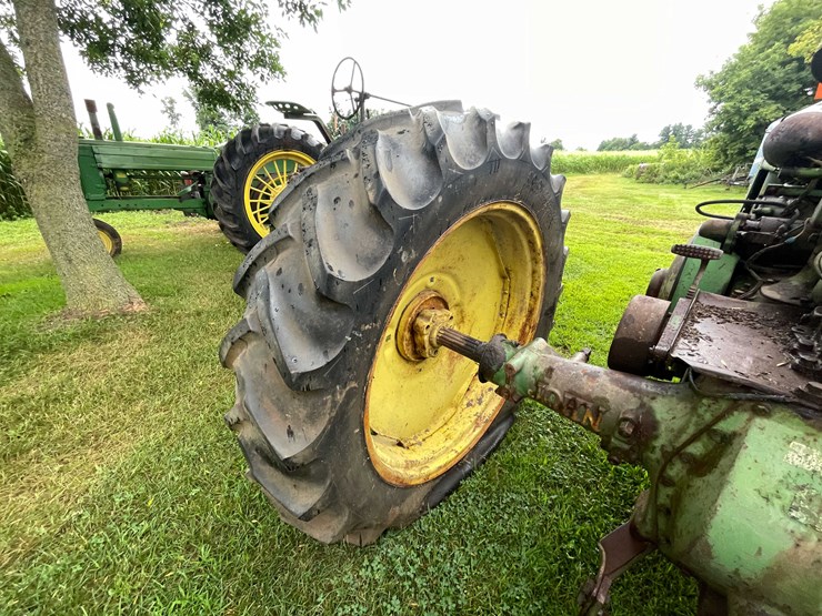 #6675-•-john-deere-parts-tractor-image-31