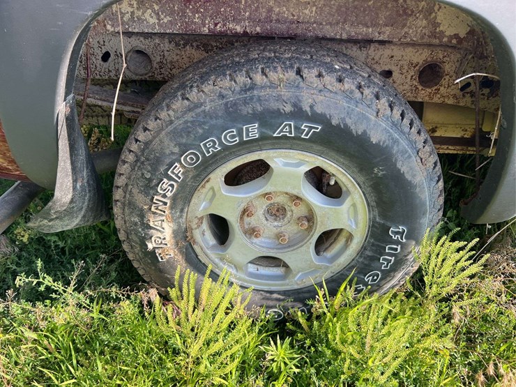 extended-cab-chevy-image-32
