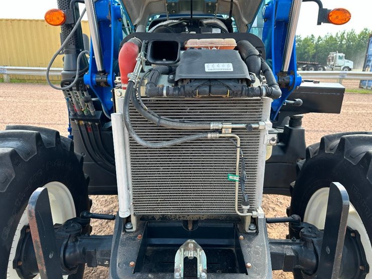2016-new-holland-t4.120-image-51