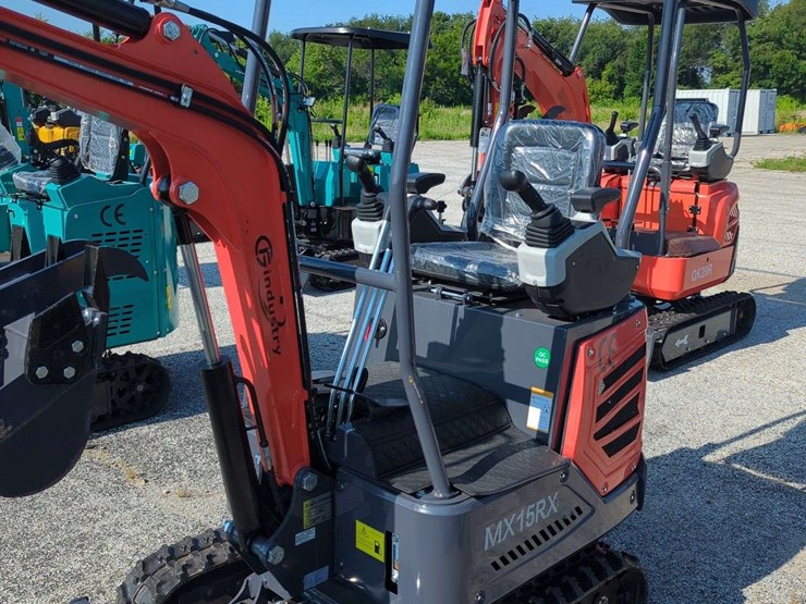 cfg-industrial-mini-excavator---mx15rx---(2025)-image-13