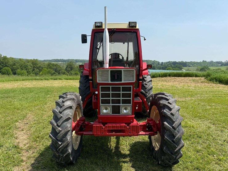ih-956-xl-mfwd-image-2