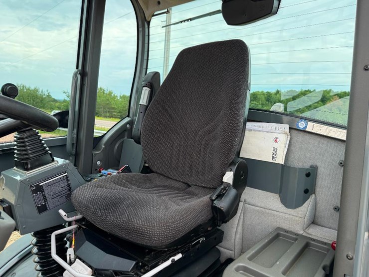 2015-wacker-neuson-wl60t-image-44