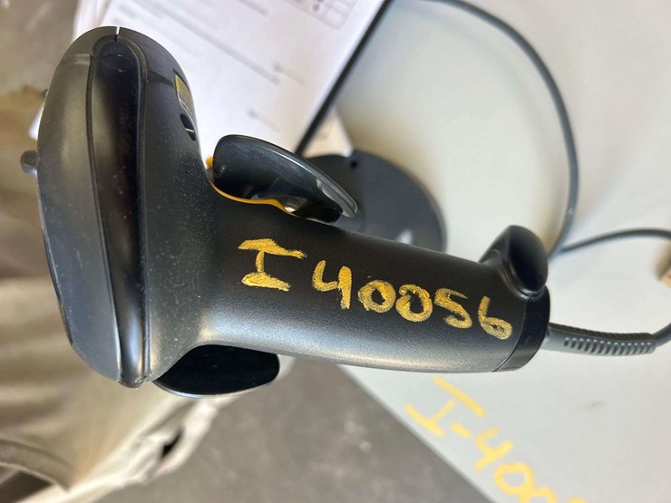 symbol-barcode-scanner-image-2