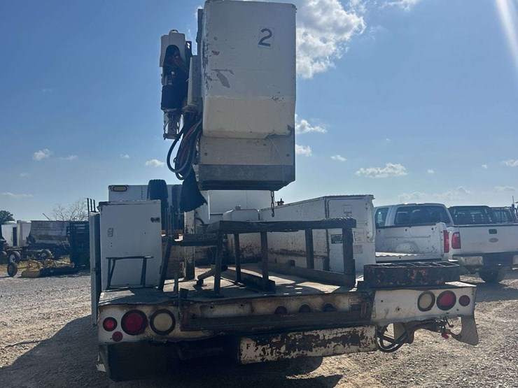 ford-f550-image-3