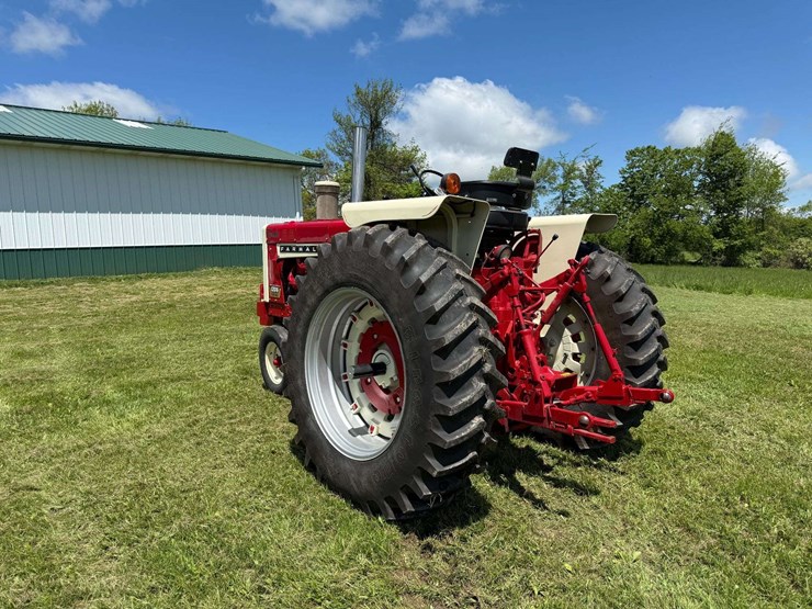 farmall-1206-image-10