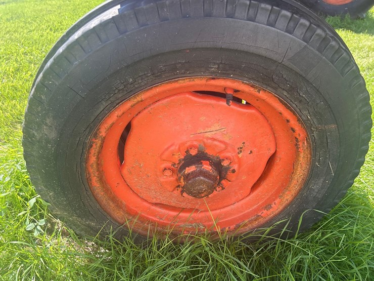 allis-chalmers-wd-tractor-image-17