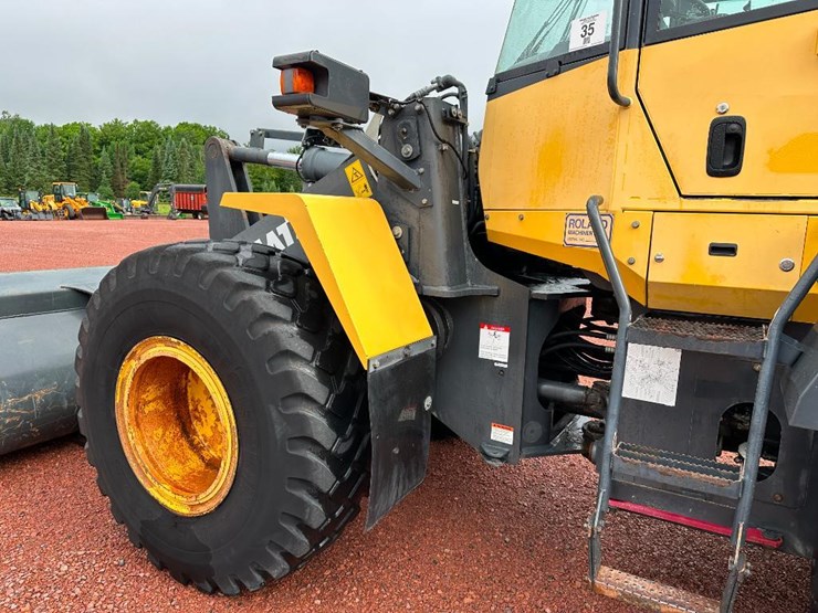 2013-komatsu-wa200pz-6-image-50
